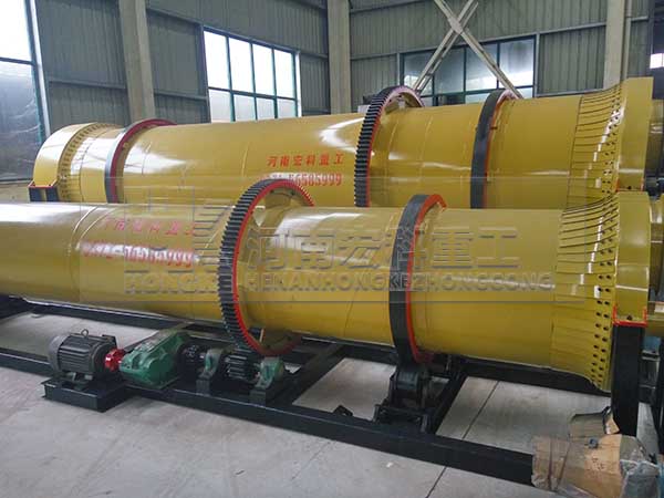 邳州市養(yǎng)殖場畜禽糞便隨意排放，還了得？